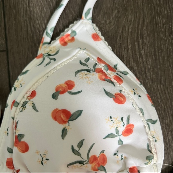 Abercrombie & Fitch Bikini Swim Top - Picture 9 of 9